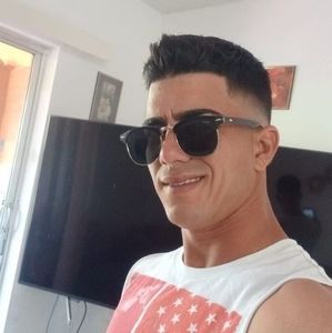 Meet your Posher, Jorge